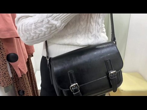 ❤️ Олон нийтийн мастурбация нь залуу гичий FeralBerry нь шодой нь тохируулагч өрөөнд ☑  Секс манайд